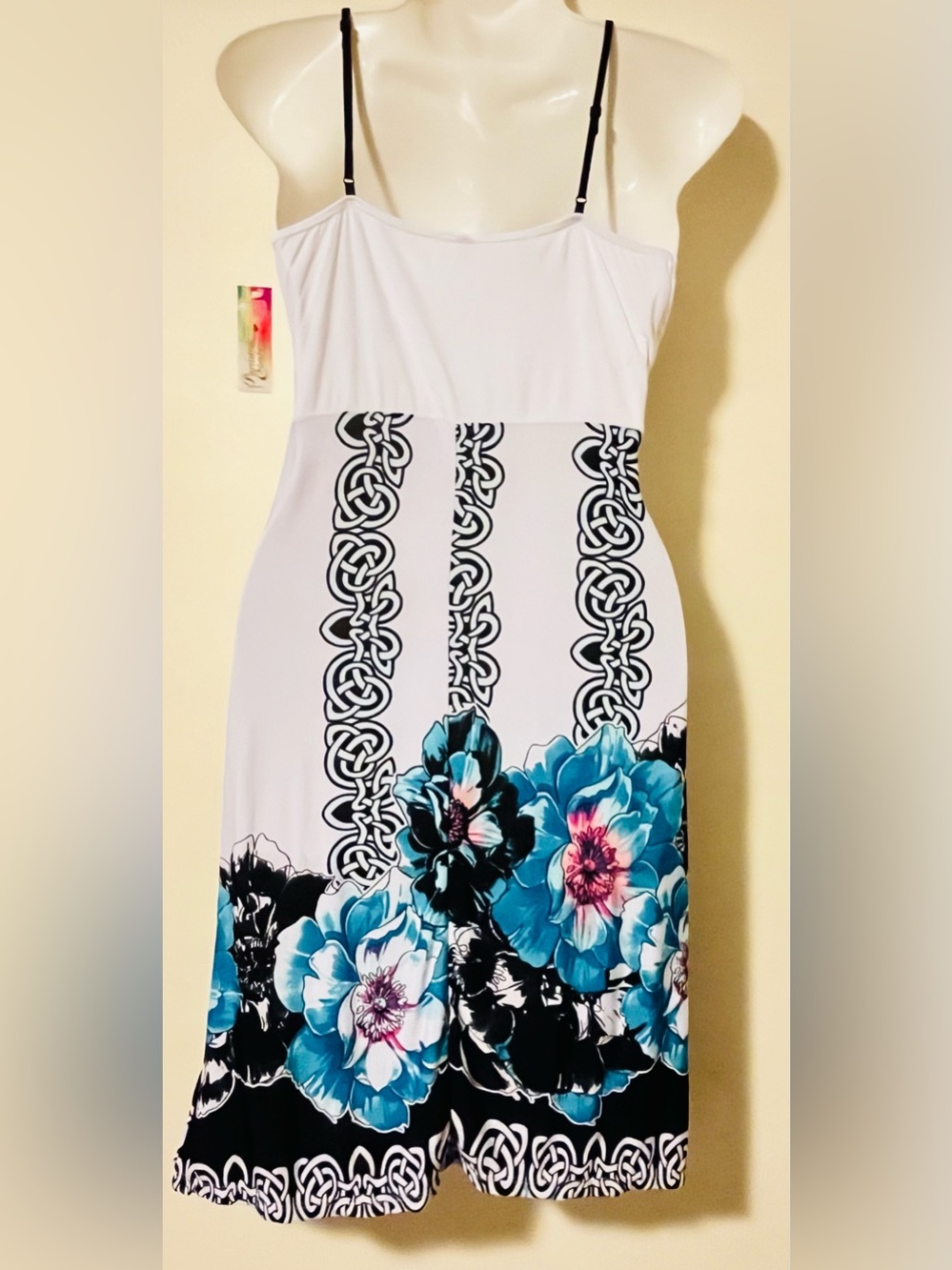 Paradise Contour White Floral Maxi Dress Size S NWT Spaghetti Strap - Picture 4 of 8